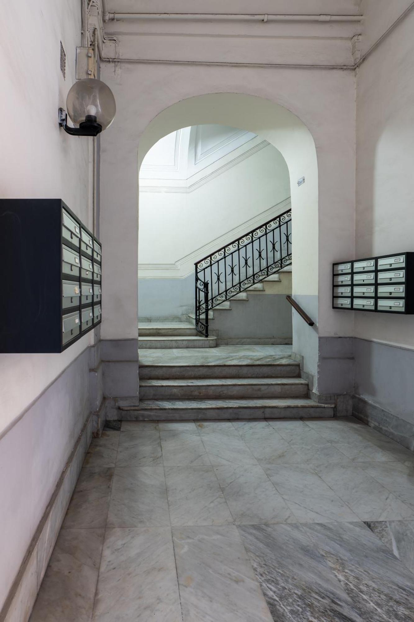 فندق Garibaldi 125 نابولي المظهر الخارجي الصورة